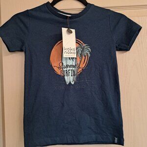 KOKO NOKO BOYS NAVY T-SHIRT WITH A SUMMER SURFING GRAPHIC NEW WITH TAGS SIZE 7